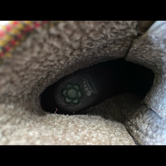 Spring Step Lace Up with Side Zipper Boots - Picture 4 of 4